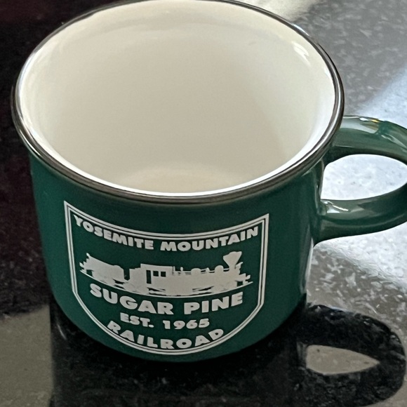 Green Yosemite Mountain Railroad Mug shot - Picture 1 of 12